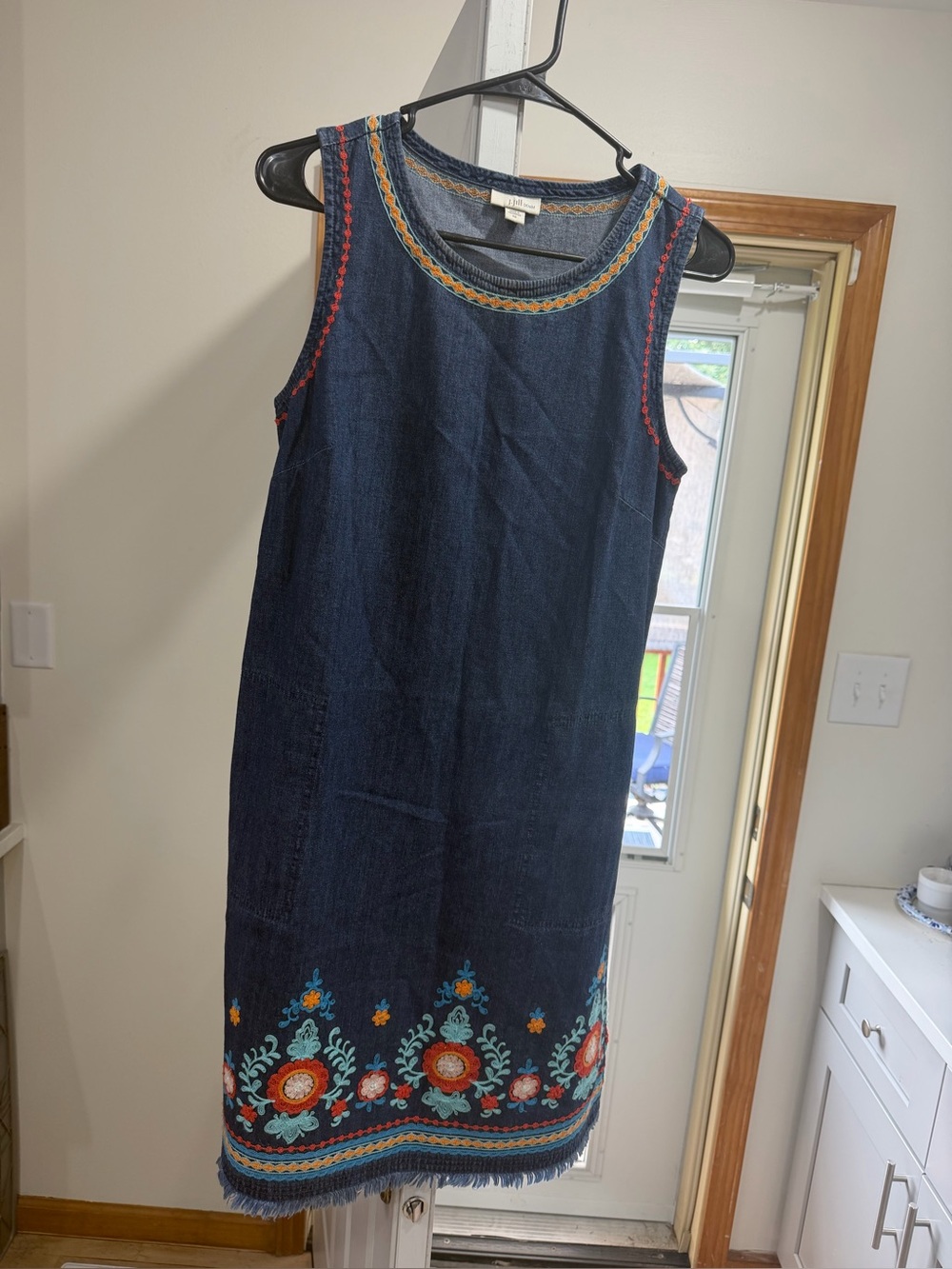 J. Jill Navy Sleeveless Embroidered Shift Dress with Multicolor Trim